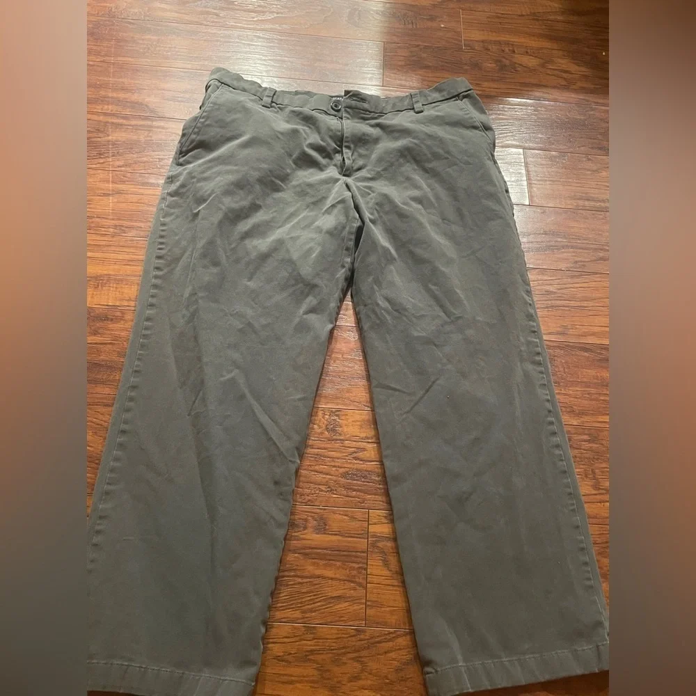 Dockers classic fit W38 L30